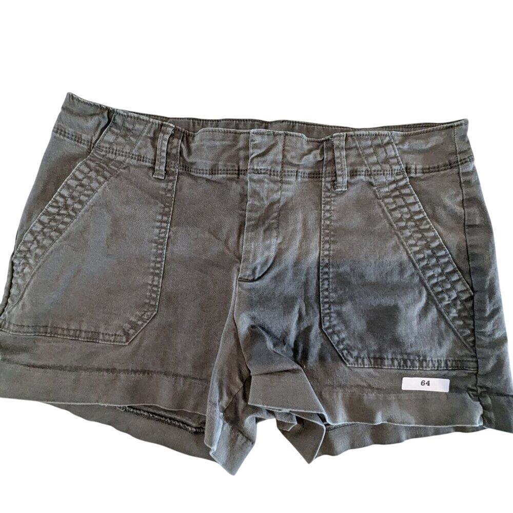 #64 - Old Navy  Chino Green Pixie Shorts -  3.5" inseam